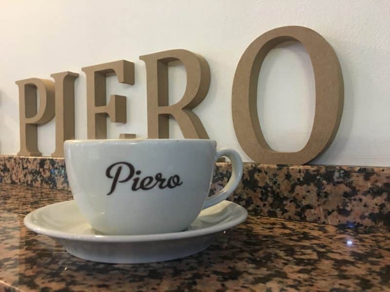 LE1:Independent Coffee & Cake Locales. Piero's