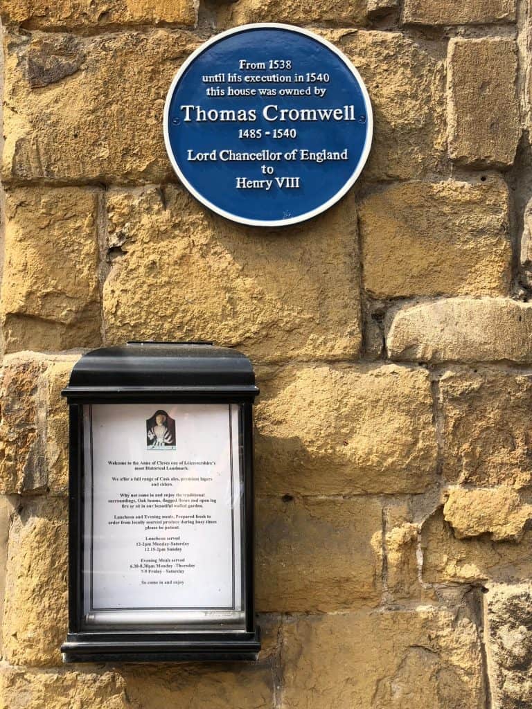 Thomas Cromwell Pub Sign.