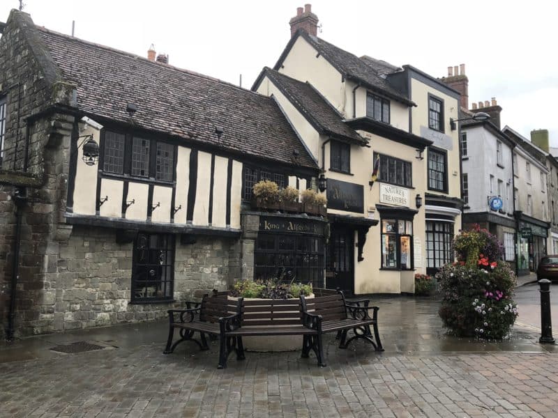 The Grosvenor Arms: A stay at Shaftesbury's Oldest Inn
