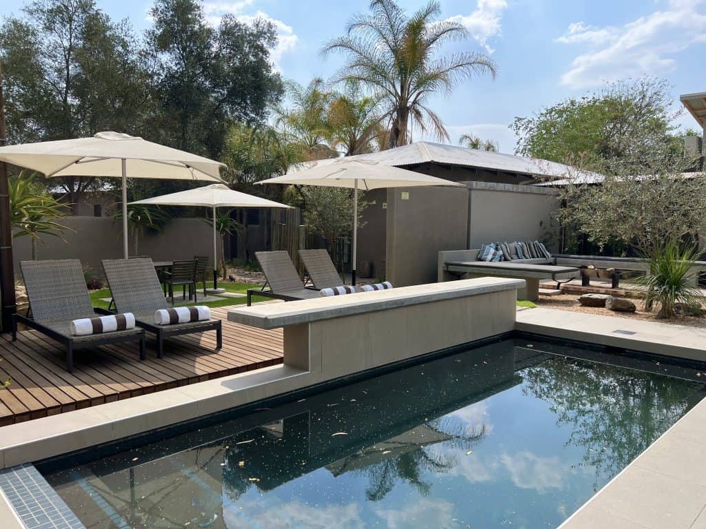 Elegant Guest House pool